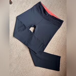 90° By Reflex Black Leggings Cropped Size Medium good condition